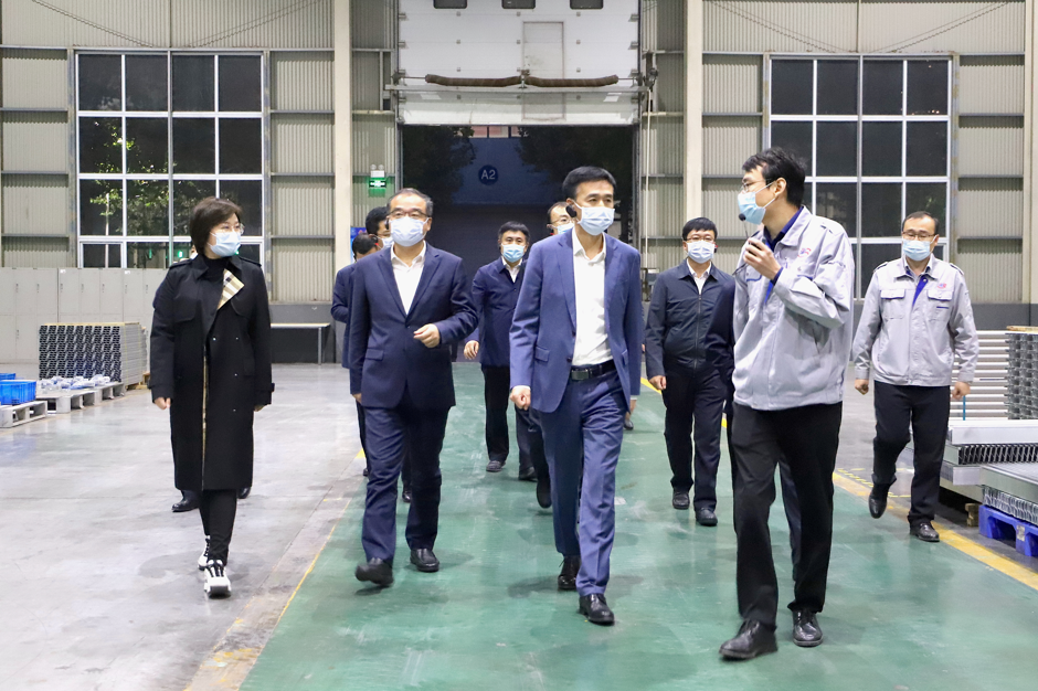 濱州市委副書記、市長李春田一行來山東三星集團(tuán)調(diào)研