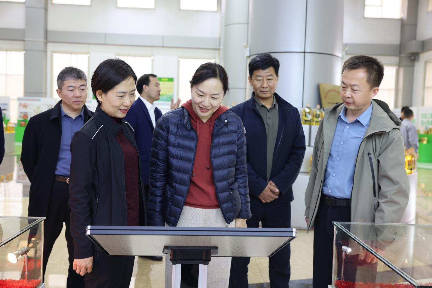 聊城市委統(tǒng)戰(zhàn)部副部長(zhǎng)、三級(jí)調(diào)研員王云來(lái)山東三星集團(tuán)調(diào)研