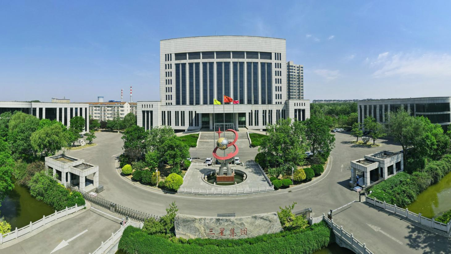 連續(xù)登榜再突破！山東三星集團(tuán)2025山東民企雙百強榮譽加冕